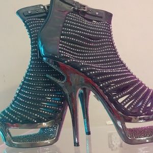 Open toe heels
